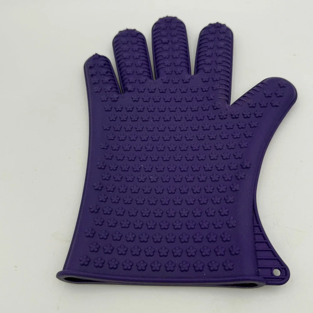 Purple Silicone Heat Resistant Oven Mitts Textured Non Slip Kitchen Gloves Pair